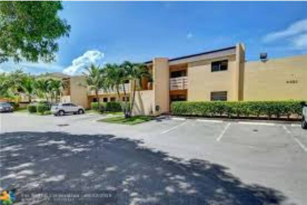 Photo of Outdoor in Pompano Beach