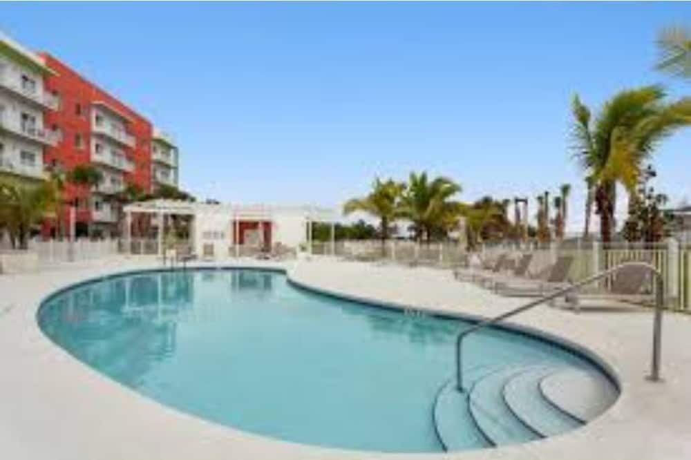 Photo of Outdoor in Pompano Beach