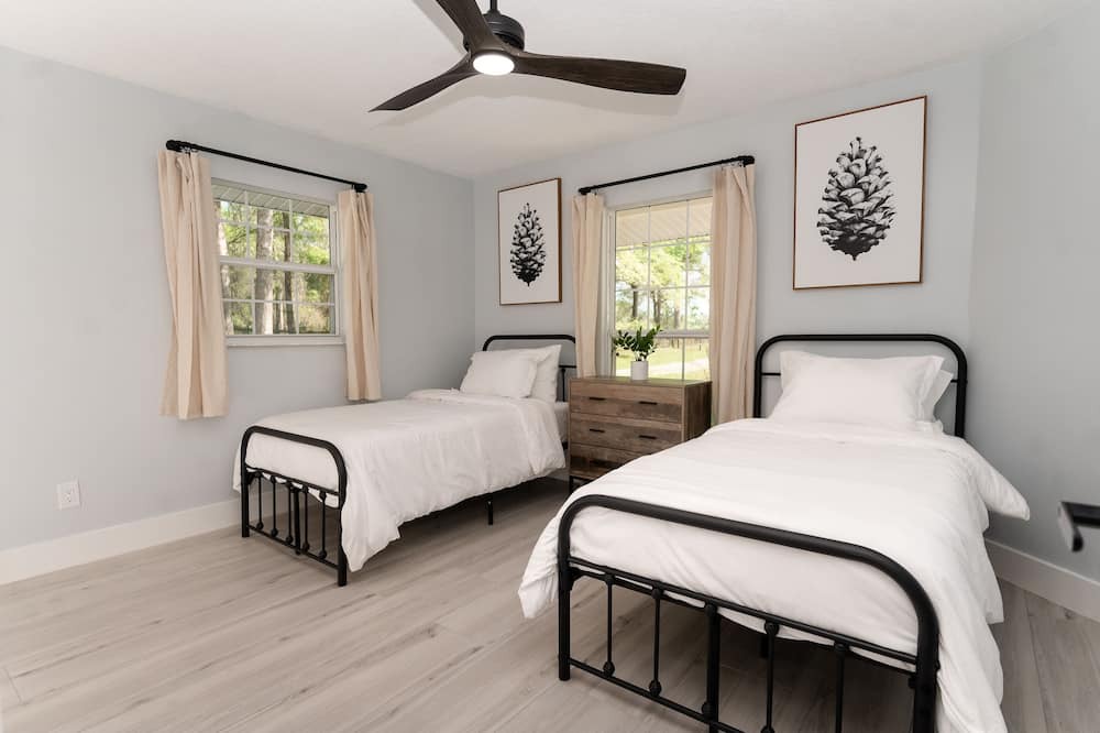 Photo of Bedroom in Williston