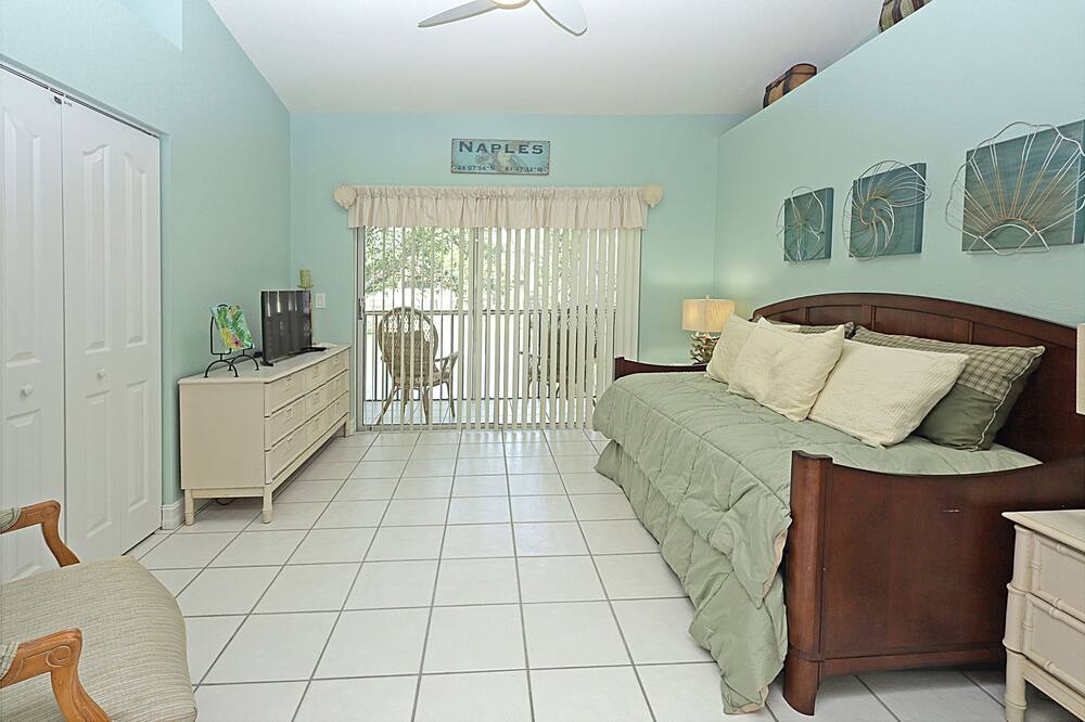 Photo of Others in North Naples