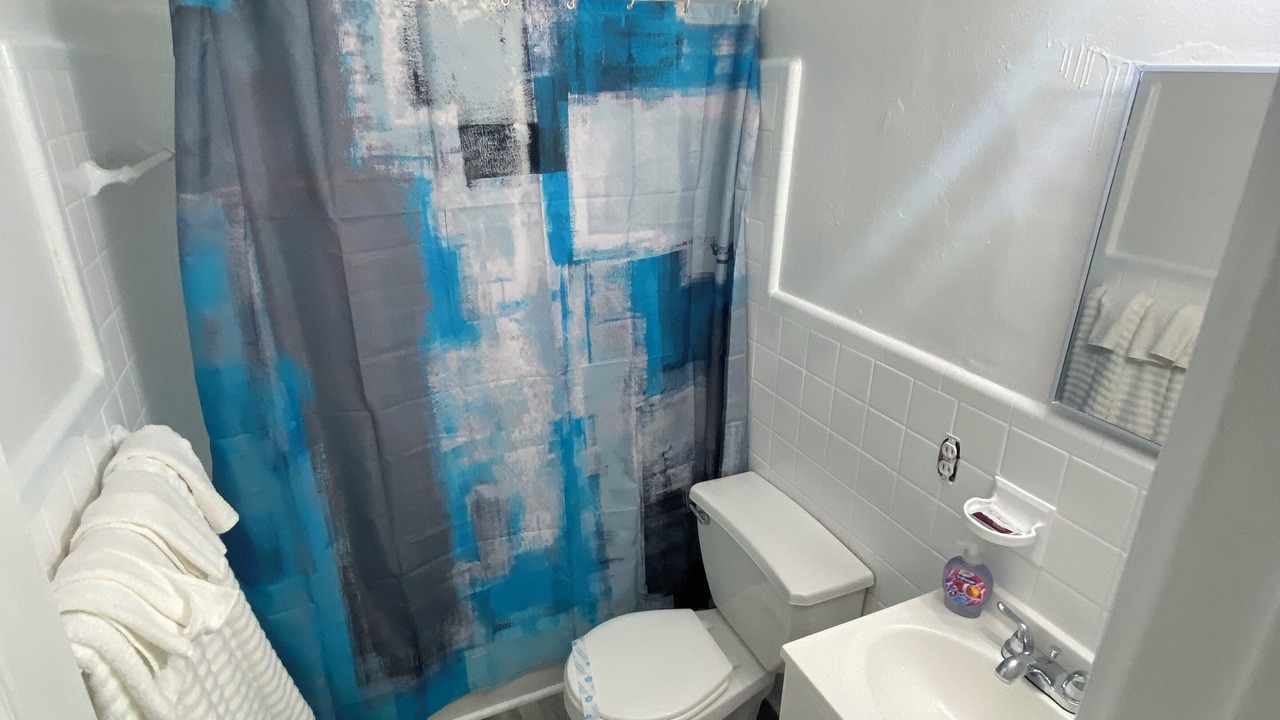 Photo of Bathroom in Crescent Lake