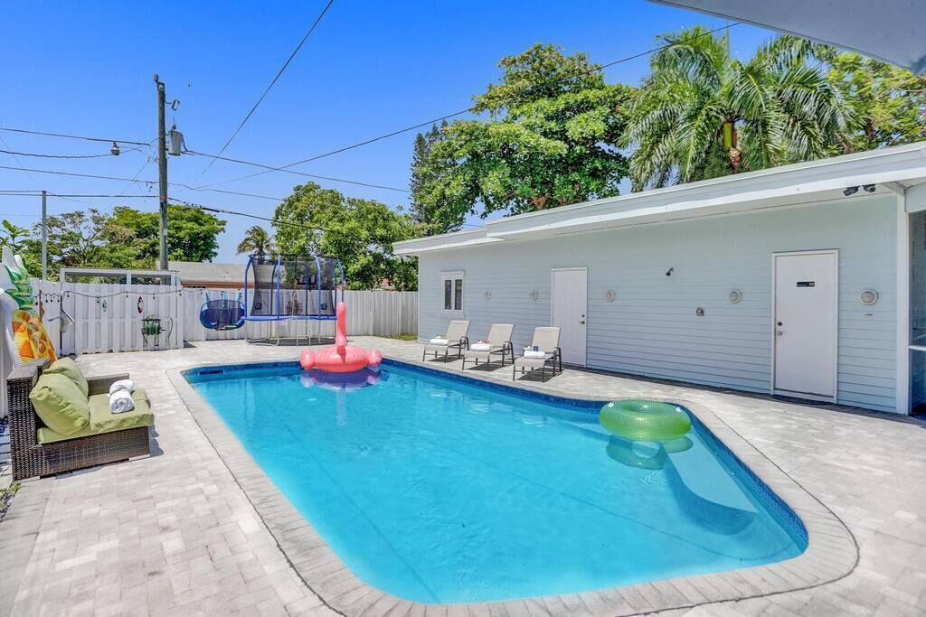 Photo of Outdoor in Dania Beach