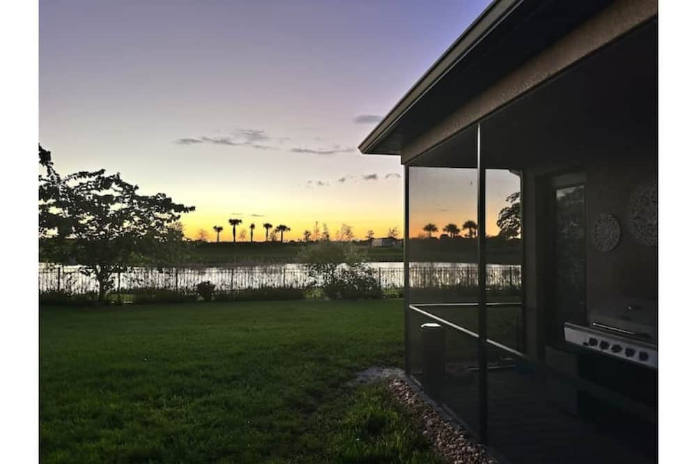 Photo of Outdoor in River Hall