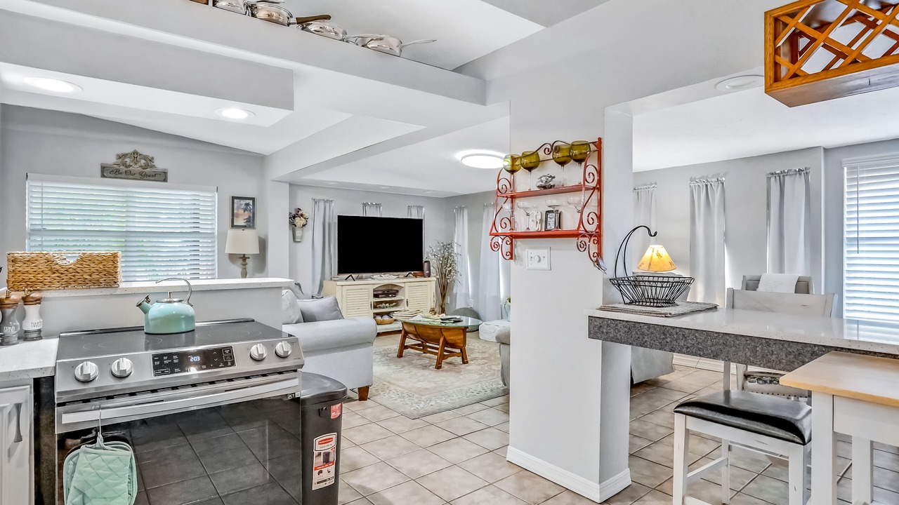 Photo of Kitchen in Greater Pinellas Point