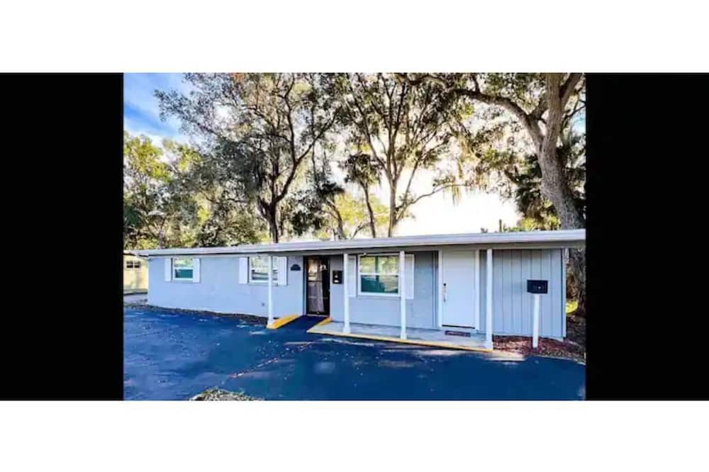 Photo of Outdoor in Titusville