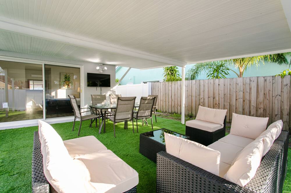 Photo of Outdoor in Dania Beach