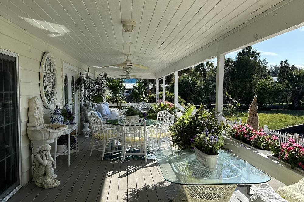 Photo of Patio Balcony in Aripeka
