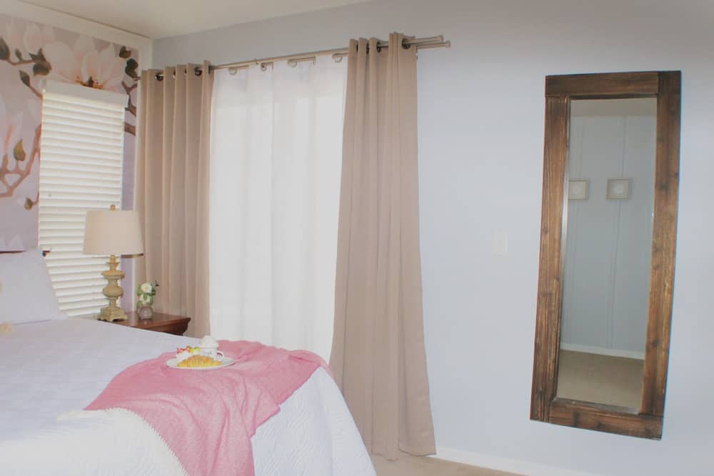 Photo of Bedroom in Solana