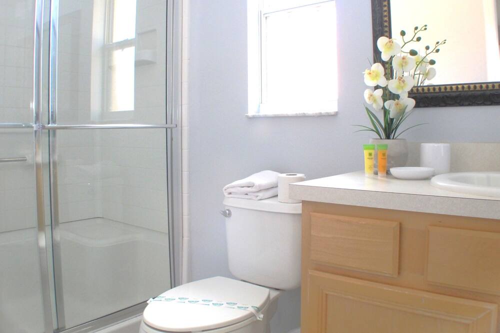 Photo of Bathroom in Solana