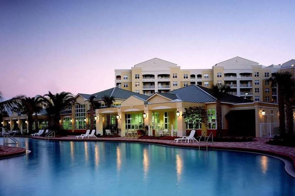 Photo of Outdoor in Weston