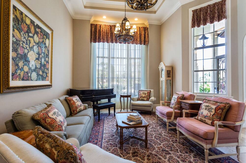 Photo of Livingroom in Rural Estates