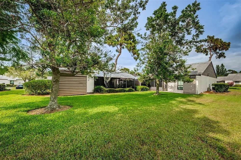 Photo of Outdoor in Tarpon Springs