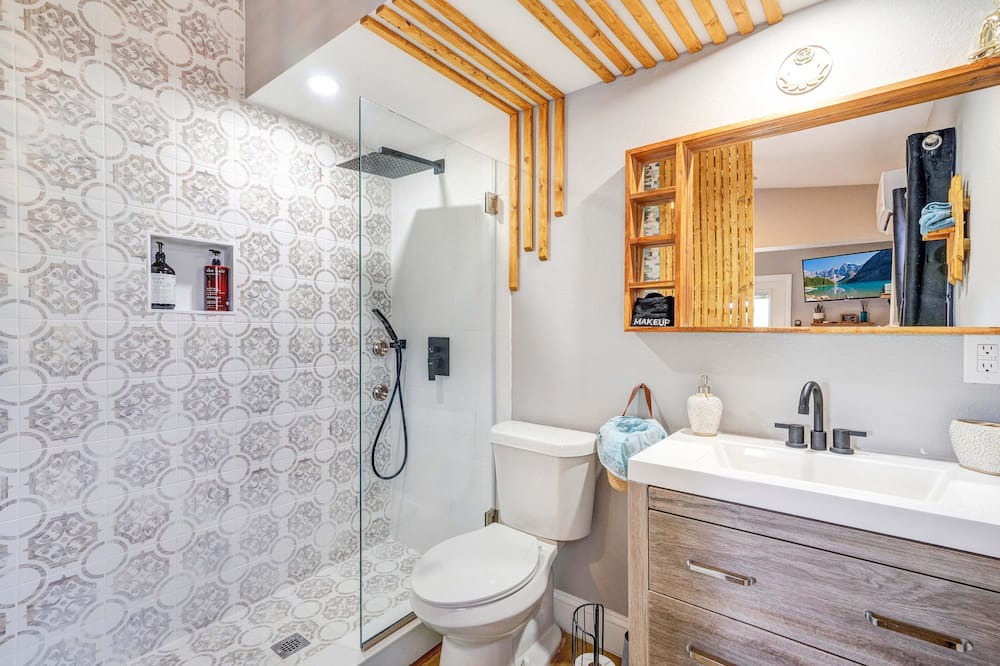 Photo of Bathroom in Conway