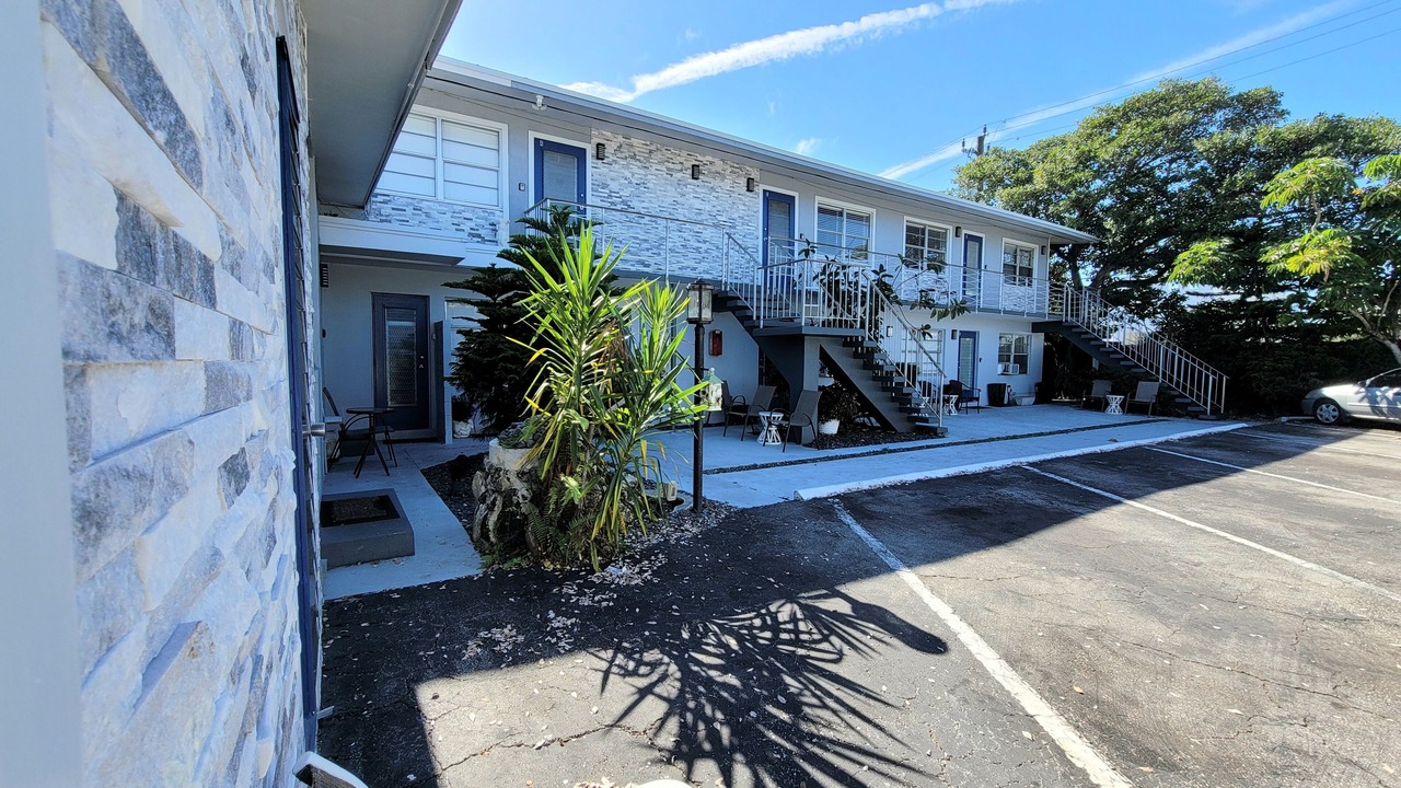 Photo of Outdoor in East Ocean Ave