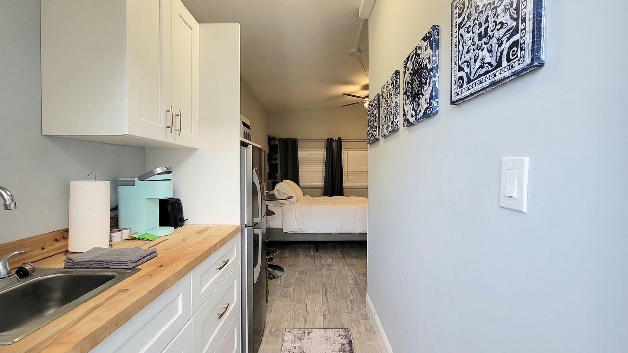 Photo of Bedroom in East Ocean Ave