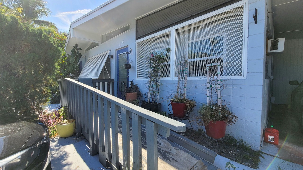 Photo of Outdoor in East Ocean Ave