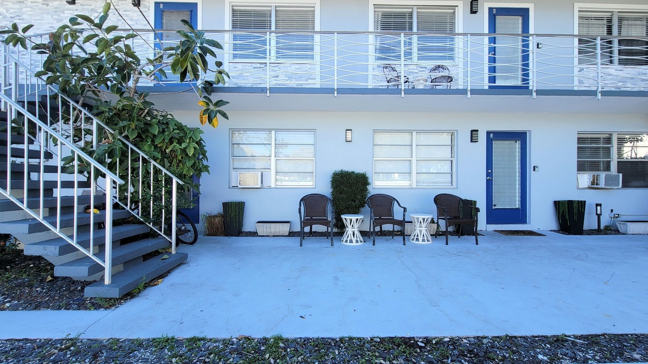 Photo of Outdoor in East Ocean Ave
