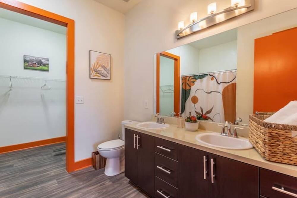 Photo of Bathroom in Piedmont Heights