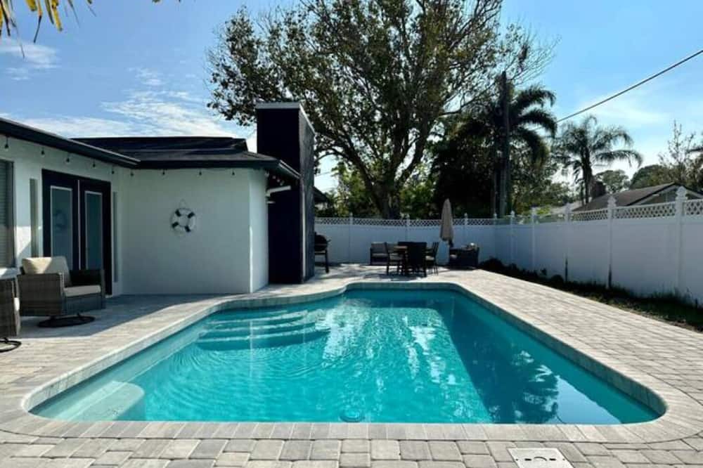 Photo of Outdoor in Sarasota Springs