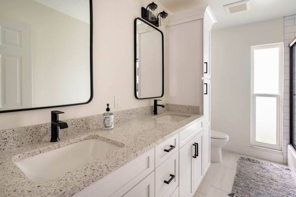 Photo of Bathroom in Sarasota Springs