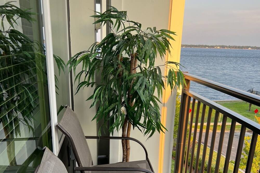 Photo of Patio Balcony in Five Points
