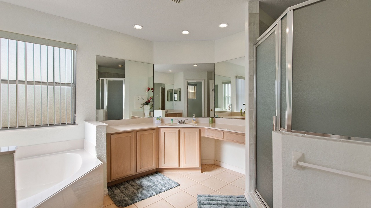 Photo of Bathroom in Highlands Reserve