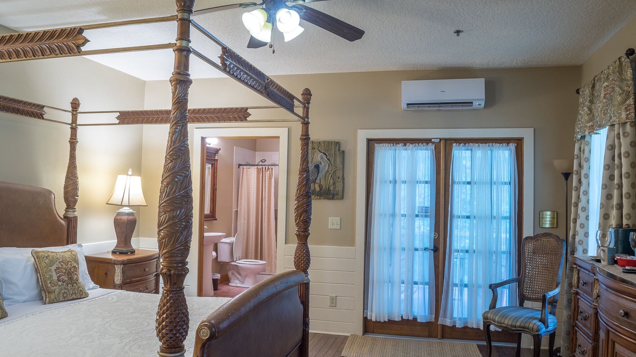 Photo of Bedroom in Cassadaga