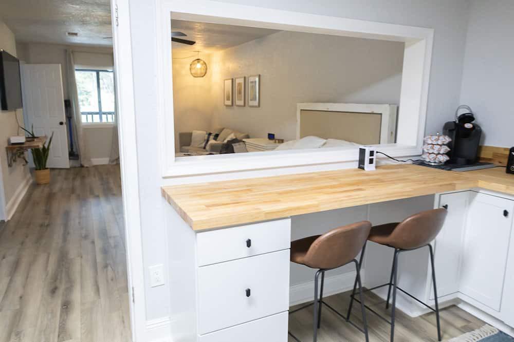 Photo of Kitchen in North Northwest Pensacola
