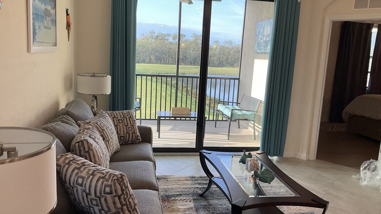 Photo of Livingroom in Lakewood Ranch