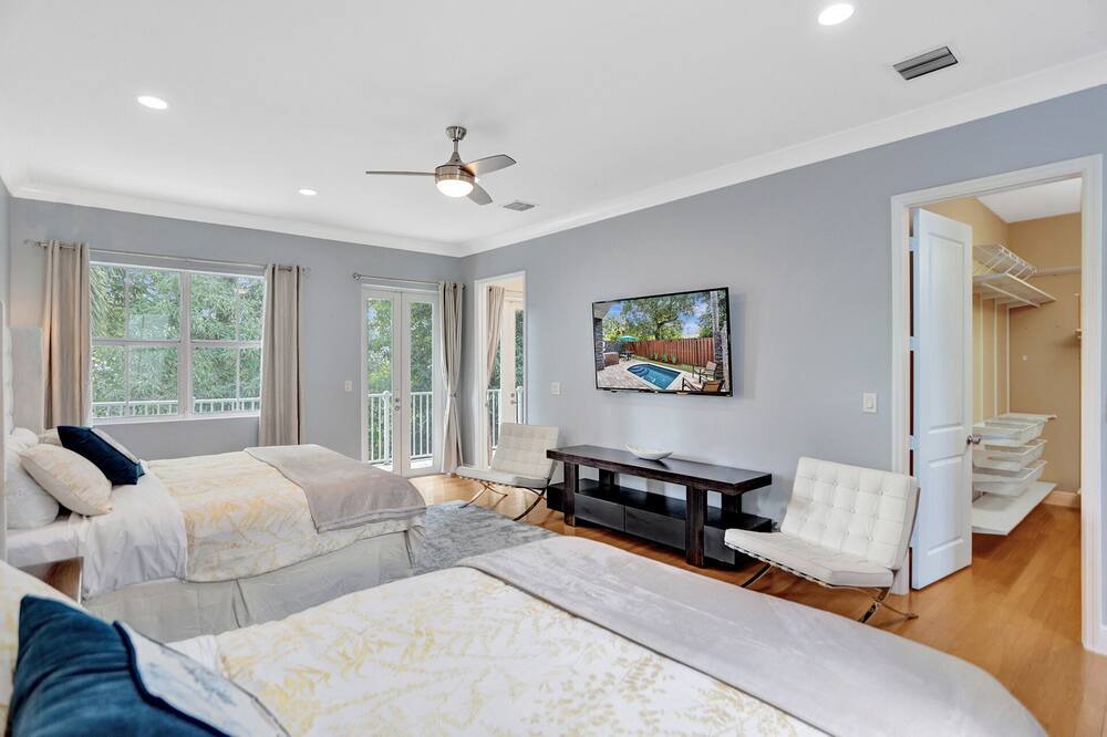Photo of Patio Balcony in Sailboat Bend