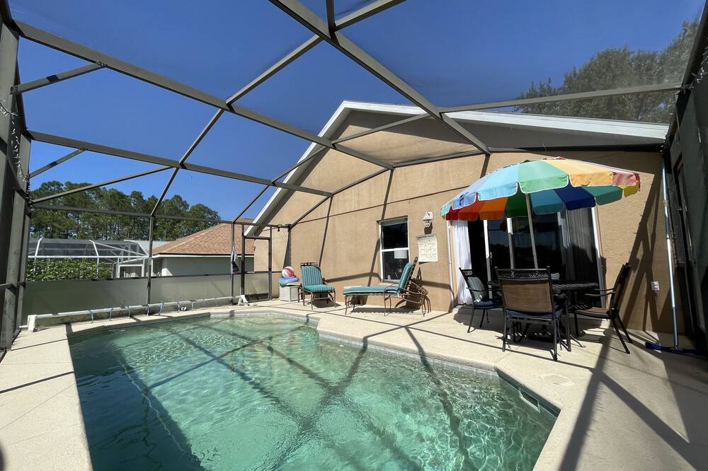 Photo of Outdoor in Florida Pines