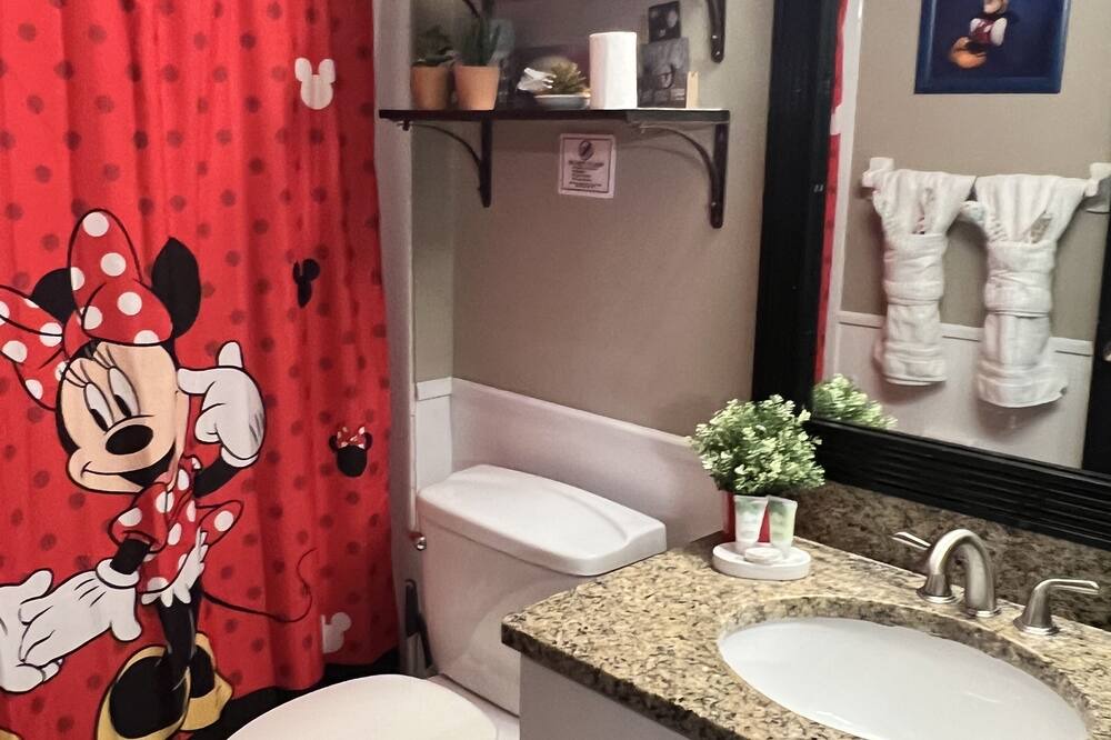 Photo of Bathroom in Florida Pines