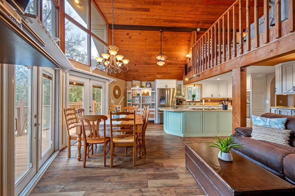 Photo of Kitchen in Fish Hawk