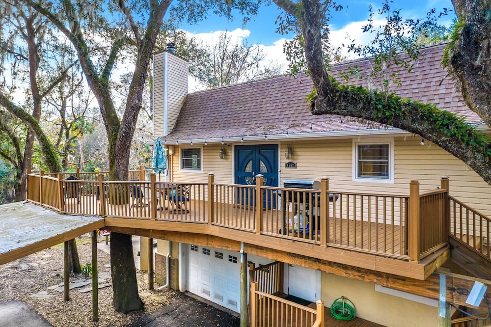 Photo of Outdoor in Fish Hawk