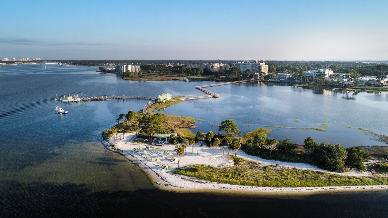 Photo of Others in Upper Grand Lagoon