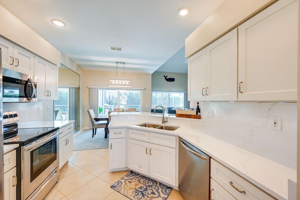 Photo of Kitchen in Falcons Glen