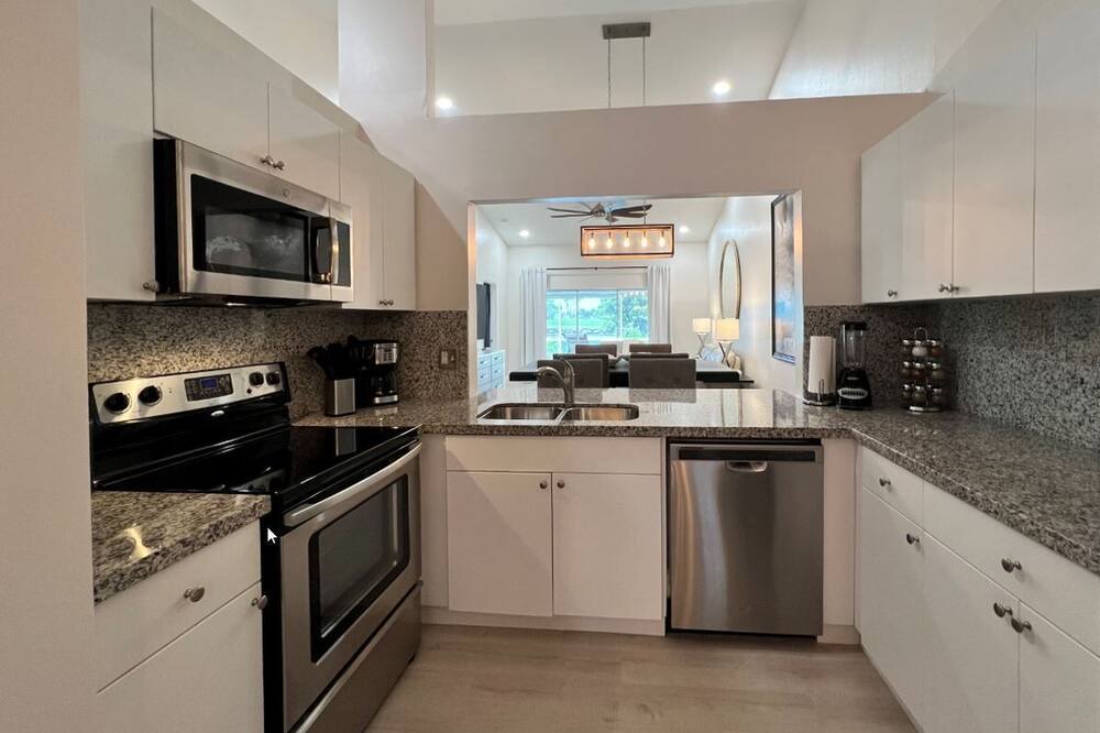Photo of Kitchen in Lely Golf Estates