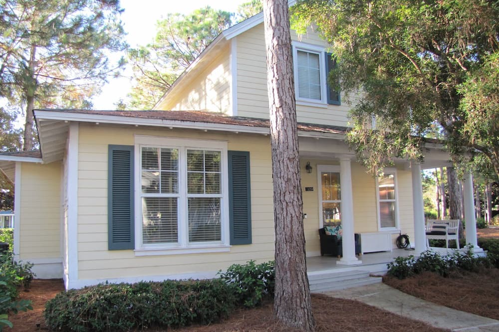 Photo of Others in Laurel Grove
