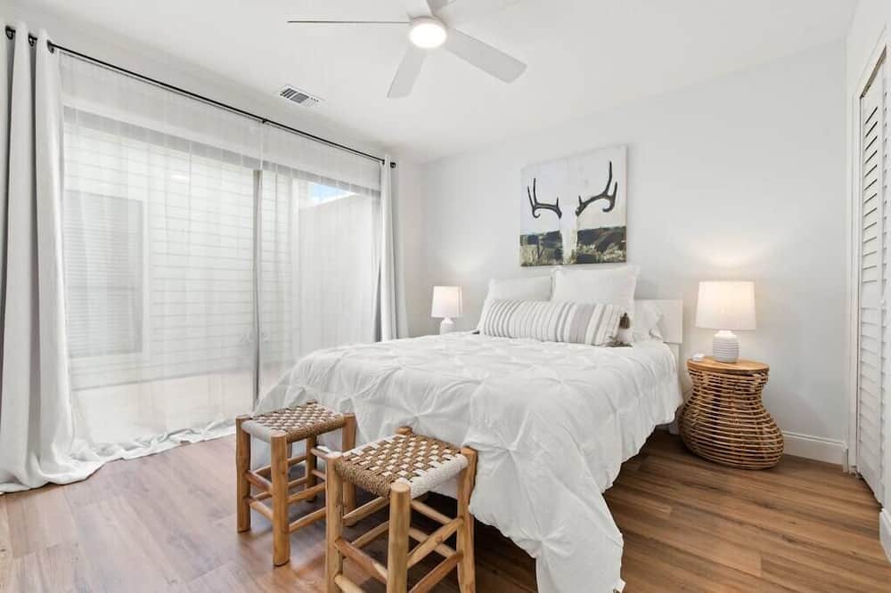 Photo of Bedroom in Sawgrass
