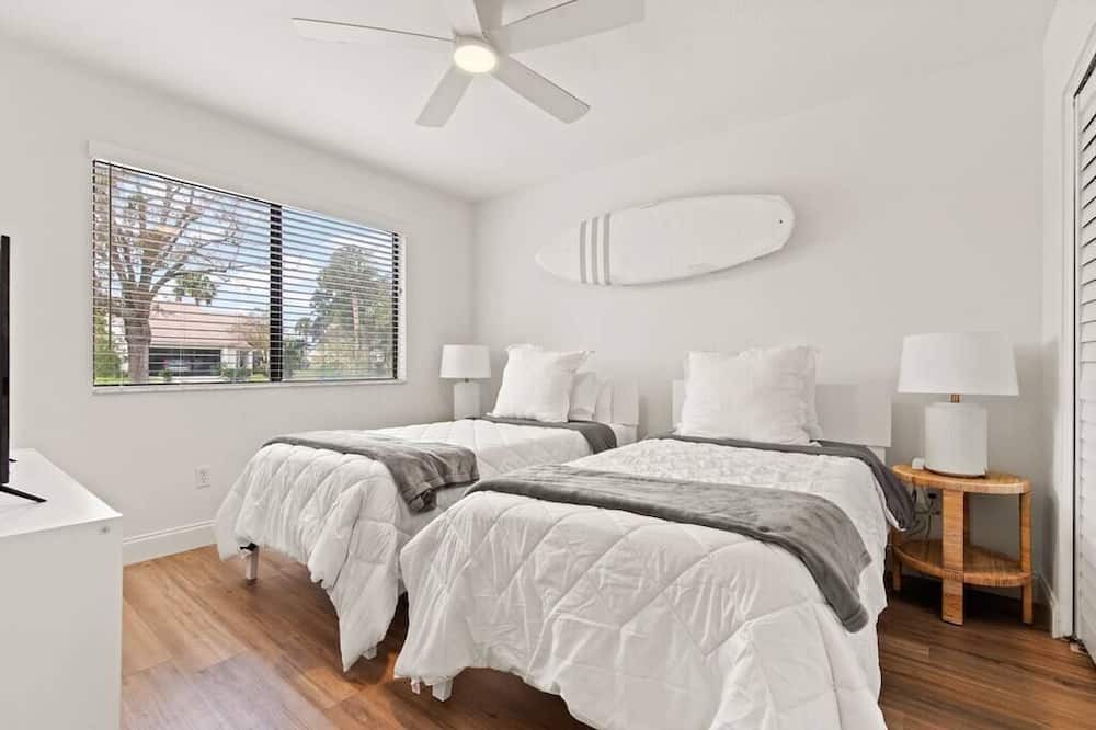 Photo of Bedroom in Sawgrass