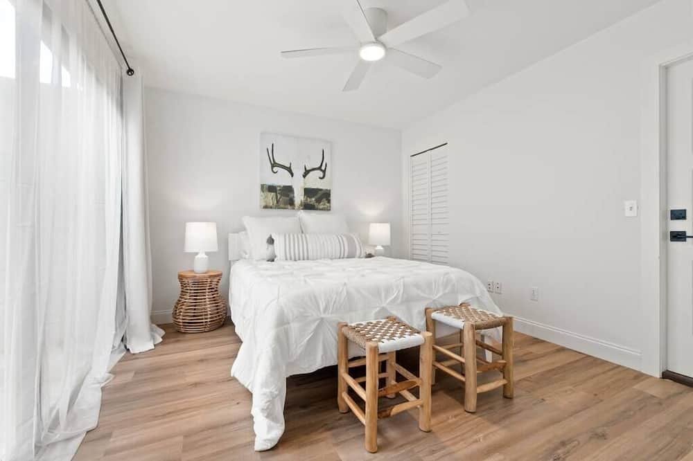 Photo of Bedroom in Sawgrass