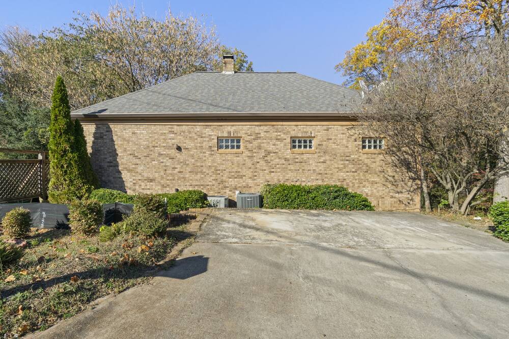 Photo of Outdoor in Westside
