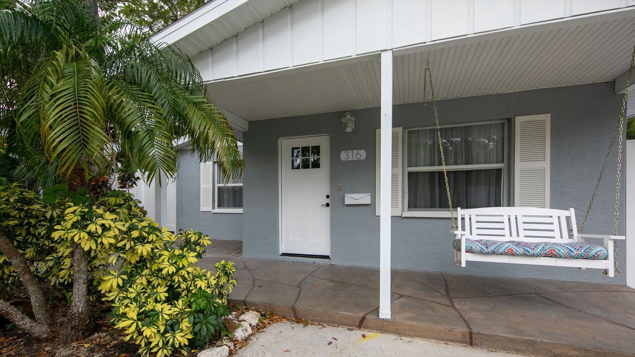 Photo of Outdoor in River District