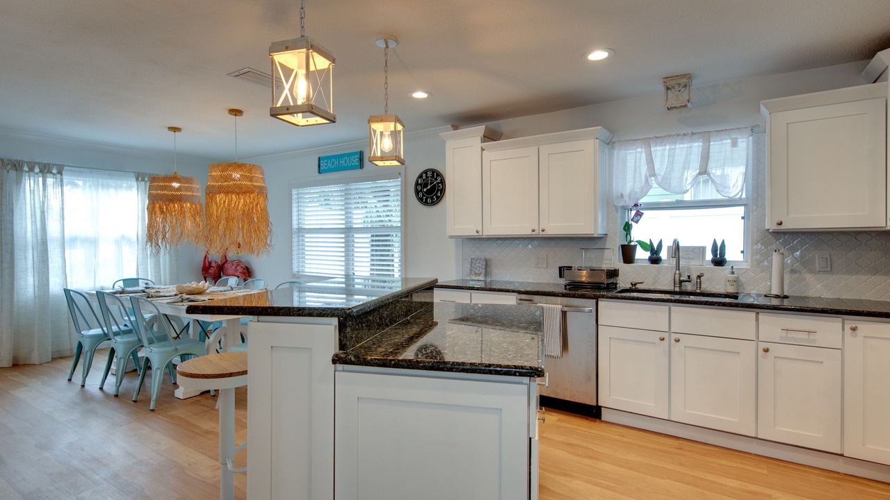 Photo of Kitchen in River District