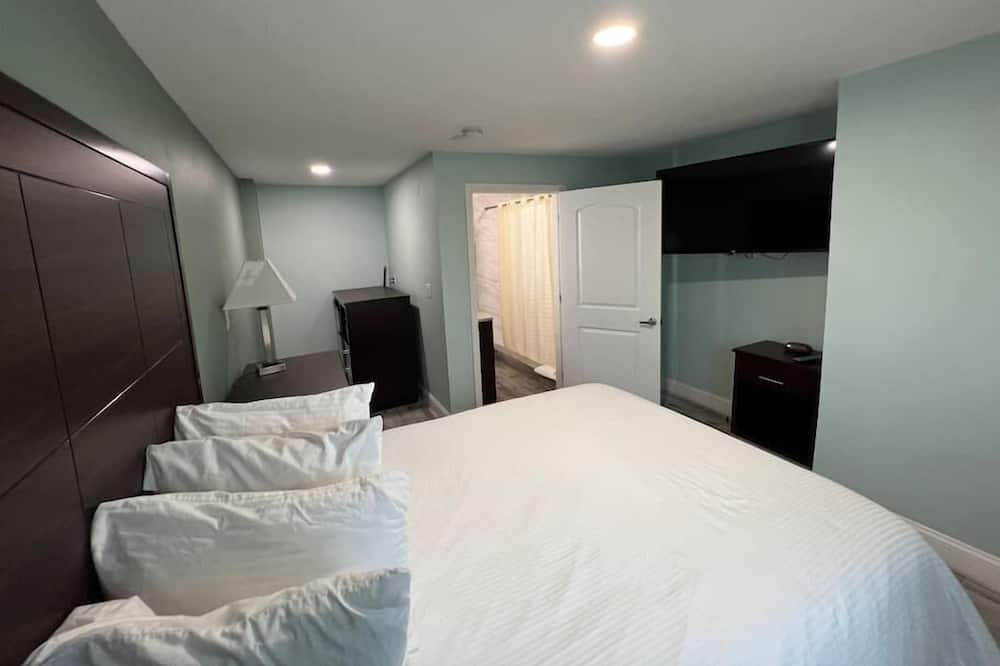 Photo of Bedroom in Ocean View Halifax Estates
