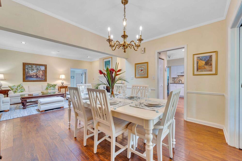 Photo of Bedroom in Harbor Beach