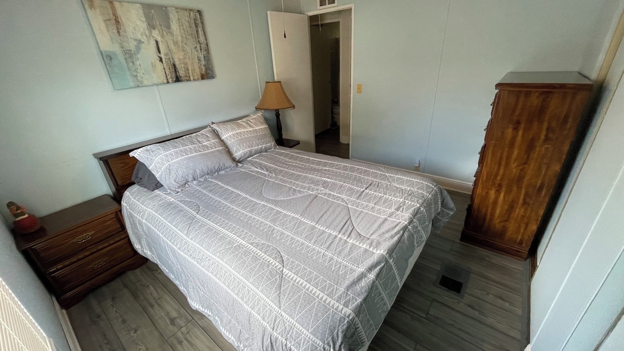 Photo of Bedroom in Lake George