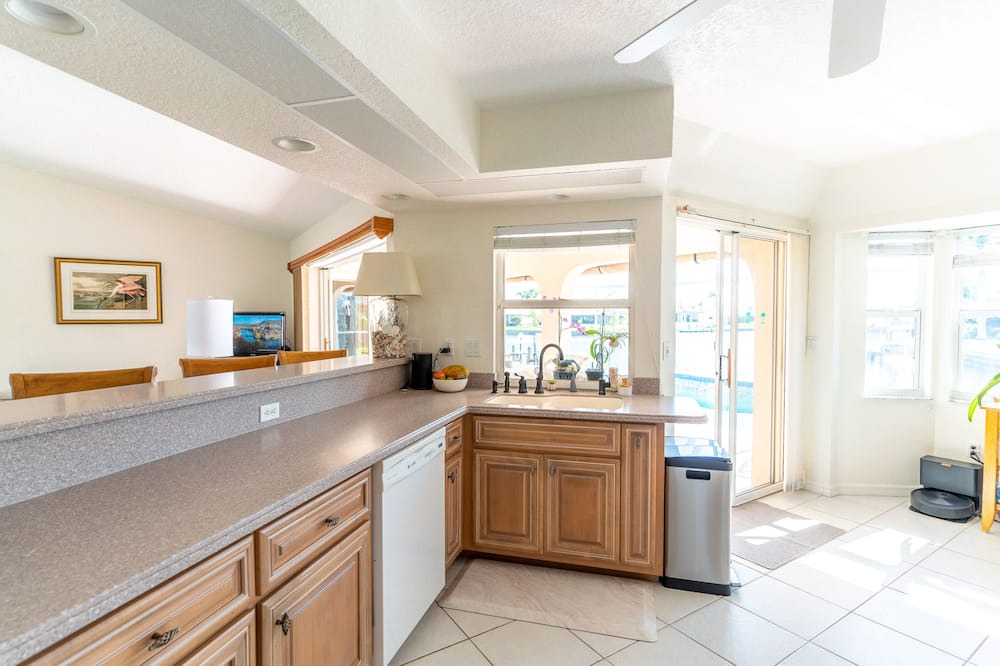 Photo of Bathroom in Burnt Store Isles