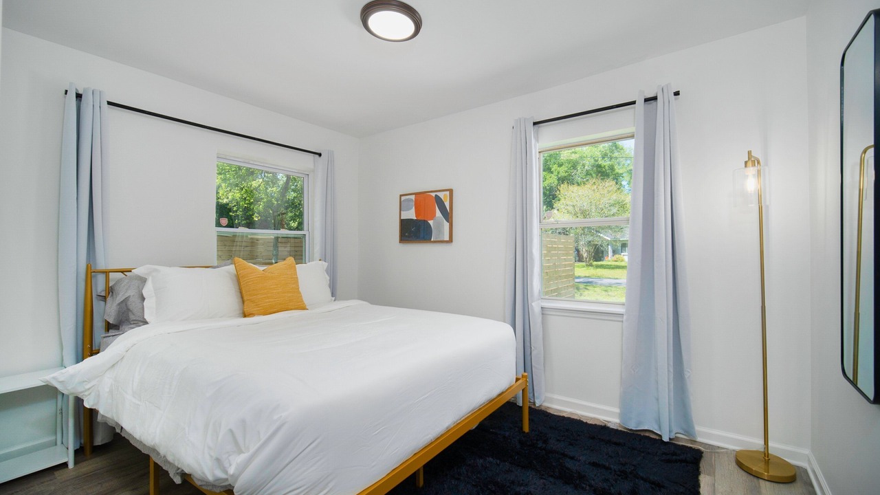 Photo of Bedroom in Murray Hill