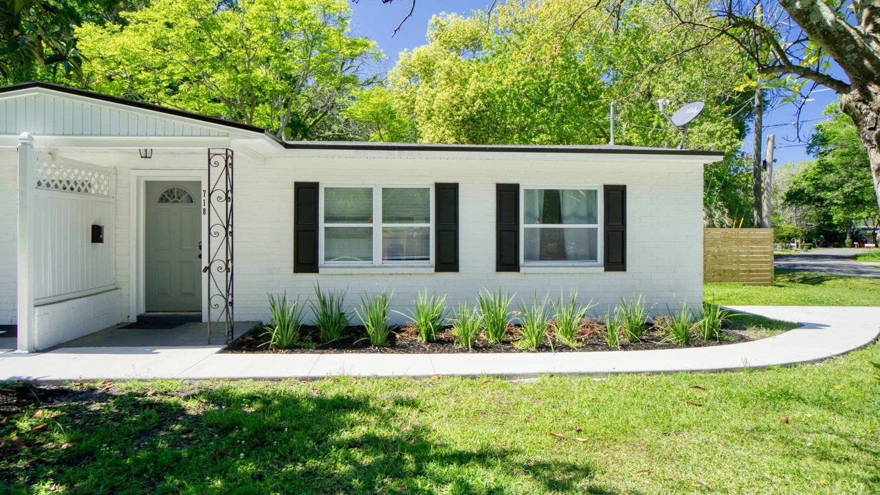 Photo of Outdoor in Murray Hill